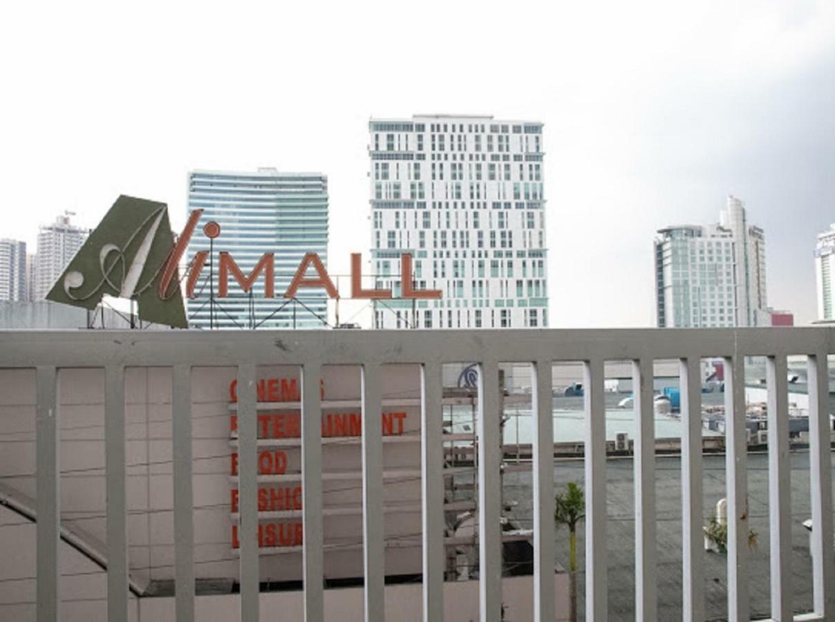 4Q Tower D Manhanttan Heights Cubao Qc Manilla Buitenkant foto