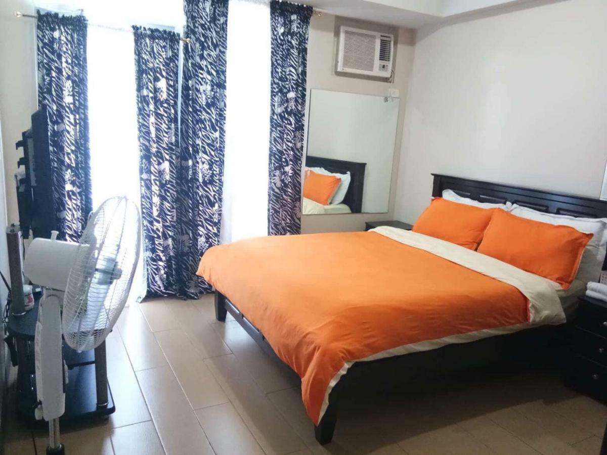 4Q Tower D Manhanttan Heights Cubao Qc Manilla Buitenkant foto